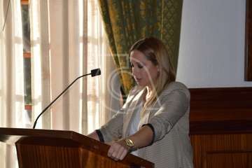 Telde guarda un minuto de silencio por las víctimas de violencia de género y aprueba dos manifiestos (Foto TA Y Francisco Javier Santana)